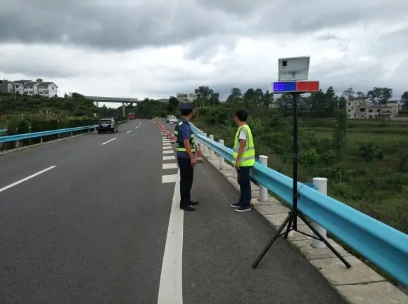 甘肃高速公路钢护栏
